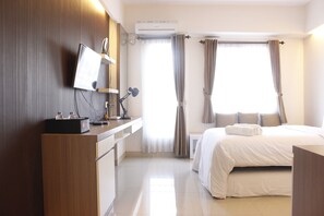 Bed sheets - Compact Studio Room @ Galeri Ciumbuleuit 2 Apartment (Bandung)