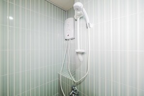 Room | Bathroom | Shower, towels - Spacious and Comfortable 2BR Cinere Resort Apartment (Depok)