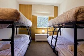 2 habitaciones, wifi gratis y ropa de cama 