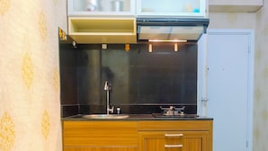 Room | Private kitchenette - 2BR with Mall Access at Green Pramuka Apartment (Jakarta)