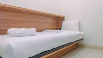 Room | 2 bedrooms, free WiFi, bed sheets