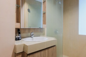 Room | Bathroom sink - Studio Apartment with Mall Access at U Residence (Curug)