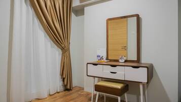 Room | 2 bedrooms, free WiFi, bed sheets