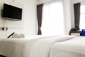 Free WiFi, bed sheets - New Furnished City View Studio Apartment @ Springwood Residence (Tangerang)