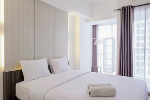 Free WiFi, bed sheets - Fully Parquette City View Studio Apartment @ M-Town Residence (Gading Serpong)