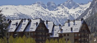 Acebo - Val de Ruda - Two Bedroom Apartment, Sleeps 6
