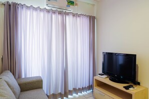 2 bedrooms, free WiFi, bed sheets - Affordable 2BR at Sentra Timur Apartment (Jakarta)
