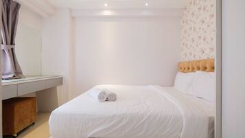Room | 2 bedrooms, free WiFi, bed sheets