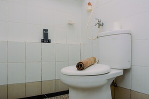 Room | Bathroom | Shower, towels