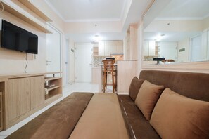 Room | Living area - City View 2BR at Springlake Summarecon Bekasi Apartment (Bekasi)