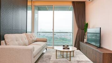 Room | Living room | TV
