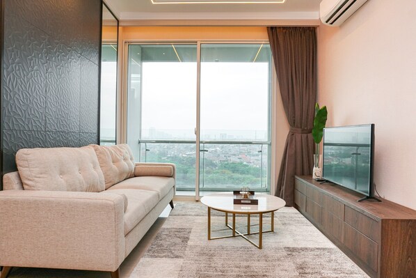 Kamar | Ruang keluarga | TV