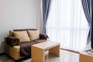 Room | Living room | TV