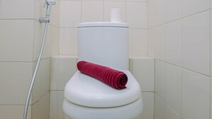 Room | Bathroom | Shower, towels - Best Price Studio Apartment @ Riverview Jababeka (Cikarang)