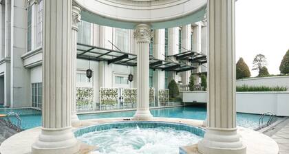 Modern 2BR at The Belleza Apartment