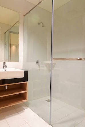 Room | 2 bedrooms, free WiFi, bed sheets