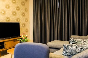 Zimmer | Wohnzimmer | Fernseher