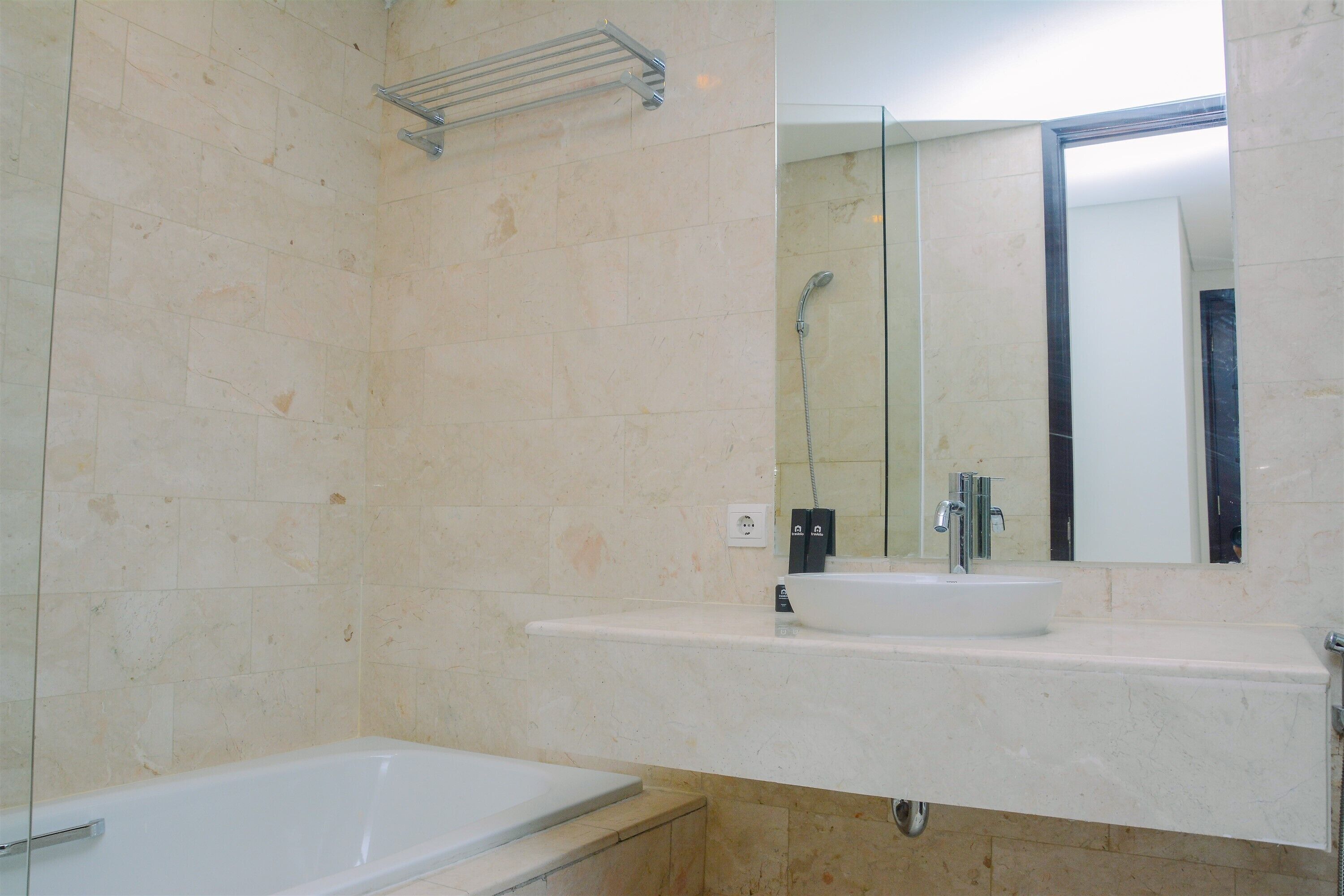 Quarto | Pia do banheiro