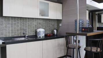 客房 | 私人廚房 | 雪櫃、爐具、廚房用具/餐具/器皿
