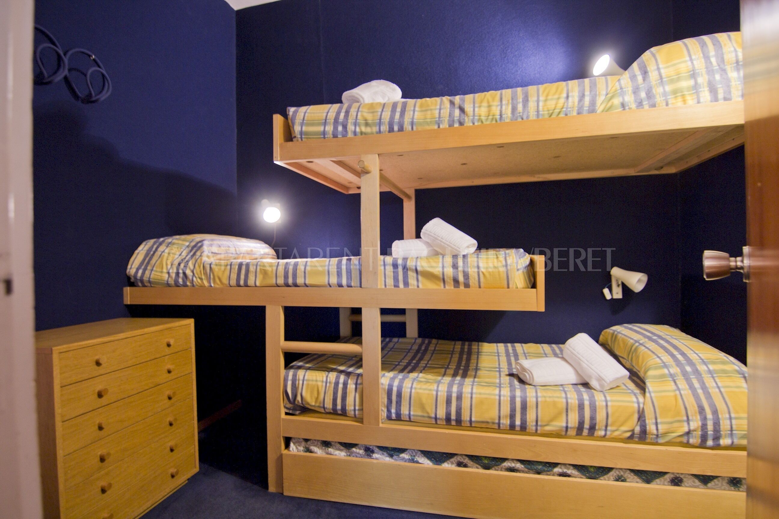 2 slaapkamers, een bureau, gratis wifi, beddengoed