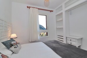 2 quartos, Wi-Fi de cortesia, roupa de cama