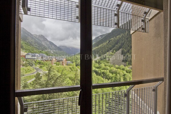 Interior - Barranc der Aire - Edificio Aneto (Baqueira)