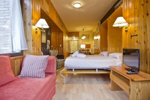 2 chambres, Wi-Fi gratuit, draps fournis