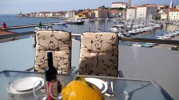 Apartment (Two bedroom apartment) | Balcony