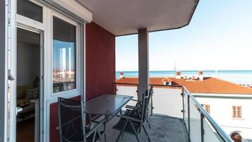Apartment (Two bedroom apartment) | Balcony
