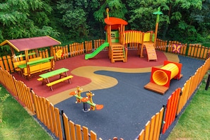 Children's play area - outdoor
