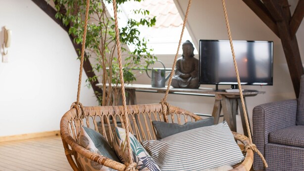 Romantic Loft (R18 - 3) | Living area - Ridderspoor Holiday Apartments Bruges (Bruges)