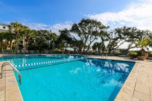 Unclassified image, 2 of 49, button