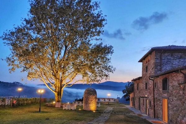 Vista frontal de la propiedad