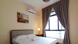 อพาร์ทเมนท์, 3 ห้องนอน (2F 2812)