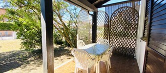Detached house with 8 beds, 2 gardens, 300 meters from the sea, barbecue