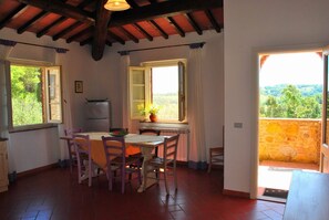 Dining - Lodging in Tuscany,pool,children pool,Aircon,family and children friendly (Montaione)