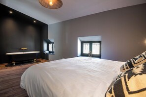 3 Schlafzimmer, schallisolierte Zimmer, kostenloses WLAN, Bettwäsche