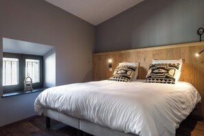 3 habitaciones, sistema de insonorización, wifi y ropa de cama 