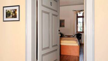 1 Schlafzimmer, Zimmersafe, WLAN, Bettwäsche