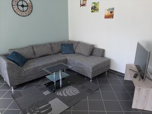 TV, books - Vacation apartment Endries<br>Piesport / Mosel (Piesport)