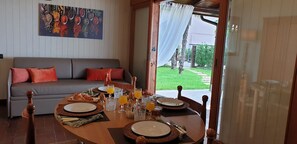 Dining - Villetta Benaco close to the lake. (San Felice del Benaco)