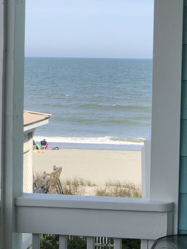 You have arrived at your oceanside escape!