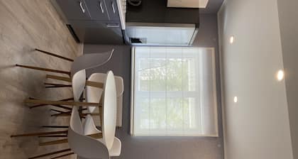 Melluzi Apartment 15 min from beach