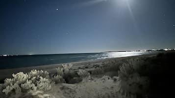 På stranden, liggestole
