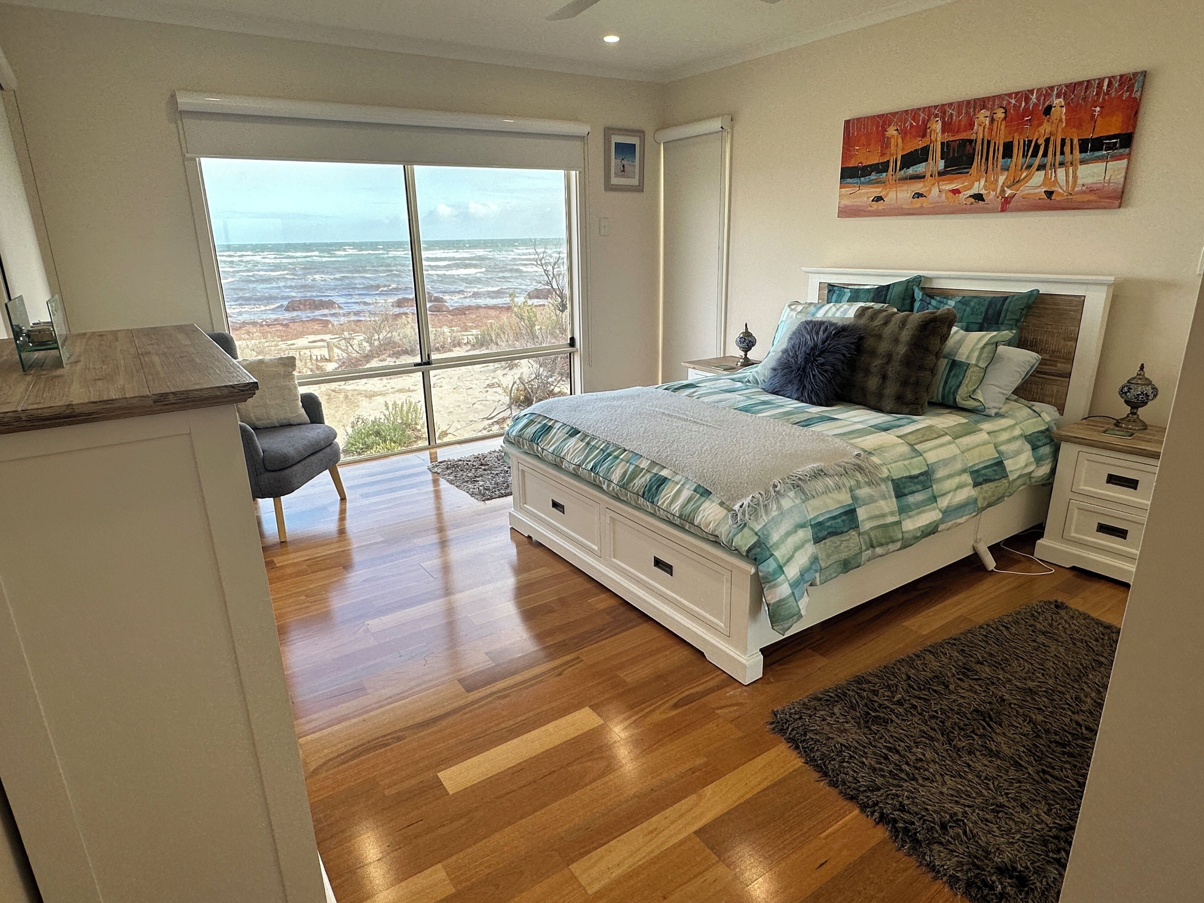 3 bedrooms, iron/ironing board, free WiFi