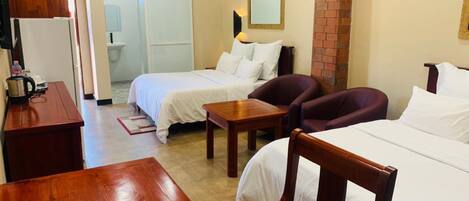 Executive tvåbäddsrum | Minibar, individuell inredning, unika möbler och skrivbord