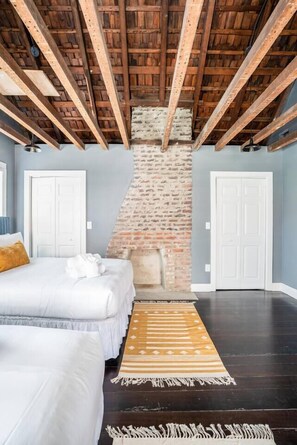 4 Schlafzimmer, Bügeleisen/Bügelbrett, Internetzugang