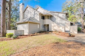 Exterior - Kingston Resort: Ground floor, 7 min walk to beach, two decks (Myrtle Beach)