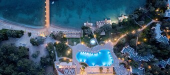 DoubleTree by Hilton Bodrum Işıl Club Ultra All Inclusive Resort