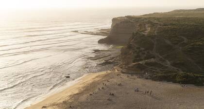 Ericeira Paradise House & Suites